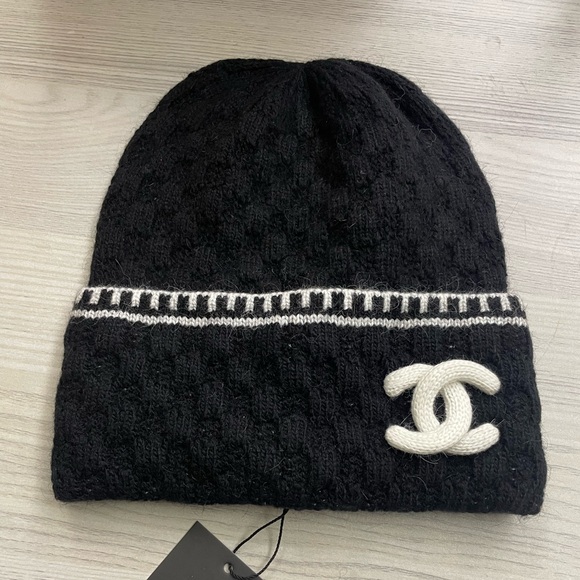 CHANEL Accessories - CHANEL Black and White Knit Hat